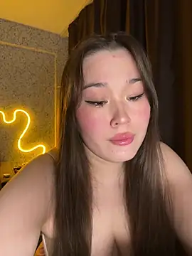 Snapshot of your_toxic_cum chatting on May 3, 2026, 8:26 pm your toxic cum online show from May 3, 2026, 8:26 pm
