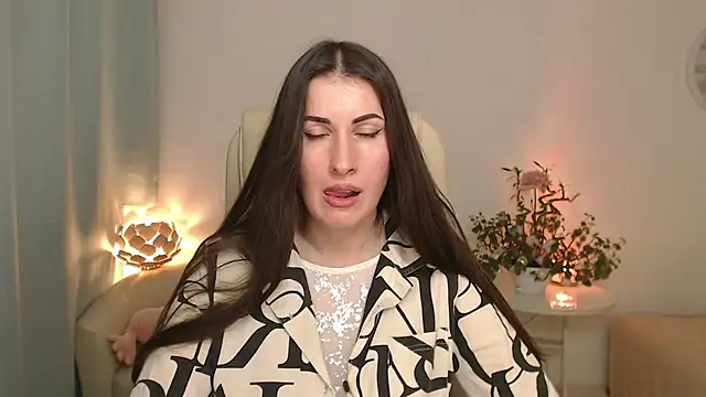 MaryMalory11 online show from February 12, 2026, 3:51 pm