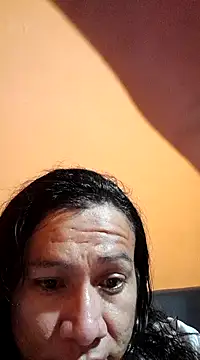 miicheele32 online show from February 2, 2025, 6:37 am