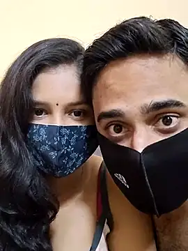 Snapshot of IND_COUPLE1 chatting on March 22, 2025, 2:14 pm IND COUPLE1 online show from March 22, 2025, 2:14 pm