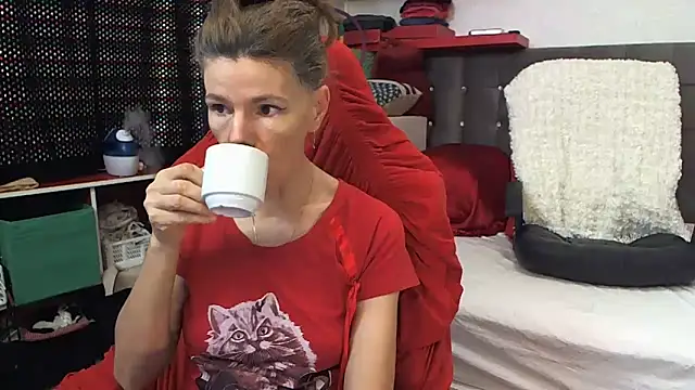 kellyterapy online show from February 12, 2025, 6:30 pm