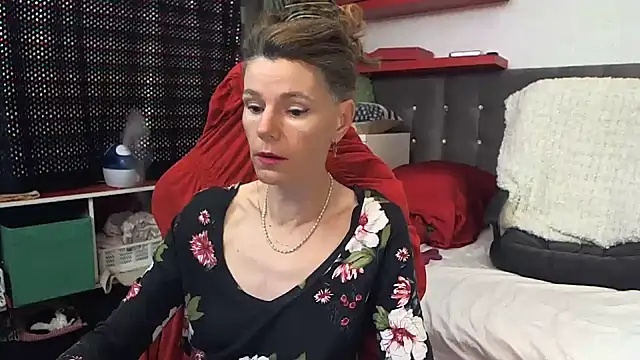 kellyterapy online show from February 15, 2025, 12:37 am