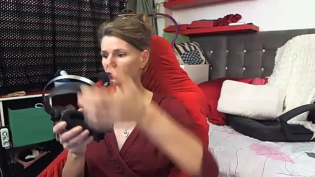 kellyterapy online show from February 18, 2025, 4:48 am