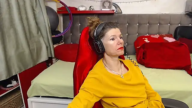 kellyterapy online show from October 18, 2025, 10:10 pm