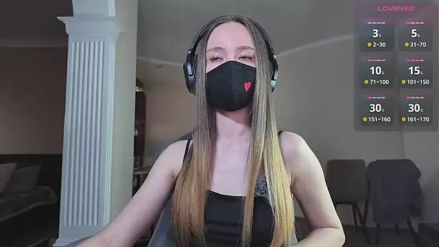 CreamAssk online show from April 11, 2026, 12:20 pm