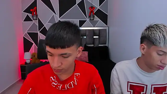 Snapshot of Juan_Nd_Steven chatting on May 3, 2026, 11:38 am Juan Nd Steven online show from May 3, 2026, 11:38 am