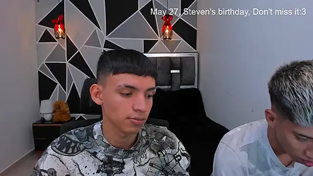 Snapshot of Juan_Nd_Steven chatting on May 11, 2026, 11:02 pm Juan Nd Steven online show from May 11, 2026, 11:02 pm