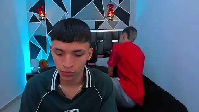 Snapshot of Juan_Nd_Steven chatting on May 13, 2026, 12:41 am Juan Nd Steven online show from May 13, 2026, 12:41 am