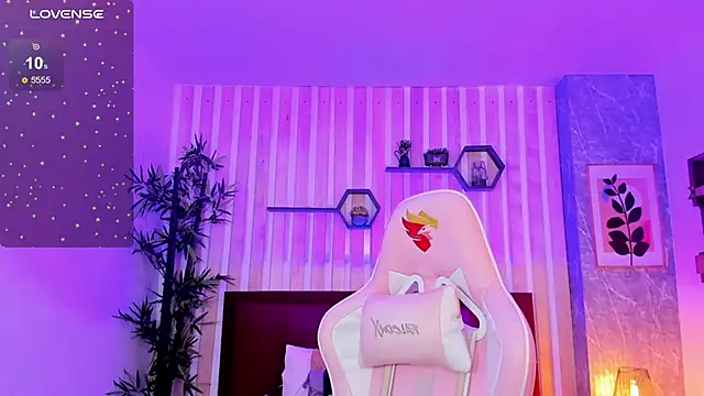 miah connor online show from February 20, 2025, 3:34 am