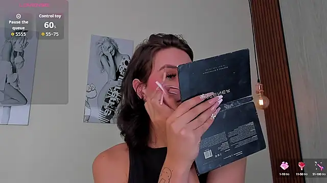 miah connor online show from October 10, 2025, 8:19 pm