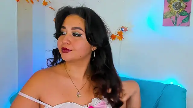 LiahDiaz online show from December 24, 2024, 8:49 pm