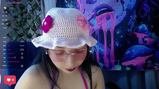 Snapshot of barbarablade chatting on January 14, 2026, 6:35 pm barbarablade online show from January 14, 2026, 6:35 pm