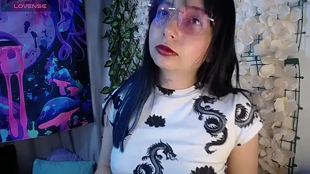 Snapshot of barbarablade chatting on February 16, 2026, 10:50 pm barbarablade online show from February 16, 2026, 10:50 pm