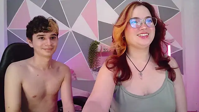 AndrewAnndCherry online show from July 27, 2026, 11:34 pm