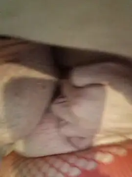 Snapshot of mcv131985 chatting on February 28, 2025, 1:03 pm mcv131985 online show from February 28, 2025, 1:03 pm