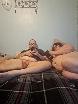 Snapshot of mcv131985 chatting on March 12, 2025, 11:12 pm mcv131985 online show from March 12, 2025, 11:12 pm