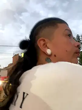 luisa16xxx online show from December 1, 2024, 11:04 pm