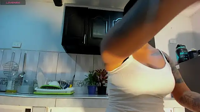 luisa16xxx online show from December 19, 2024, 1:50 am