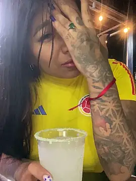 luisa16xxx online show from March 21, 2025, 12:18 am