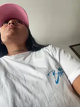 luisa16xxx online show from March 22, 2025, 9:31 pm