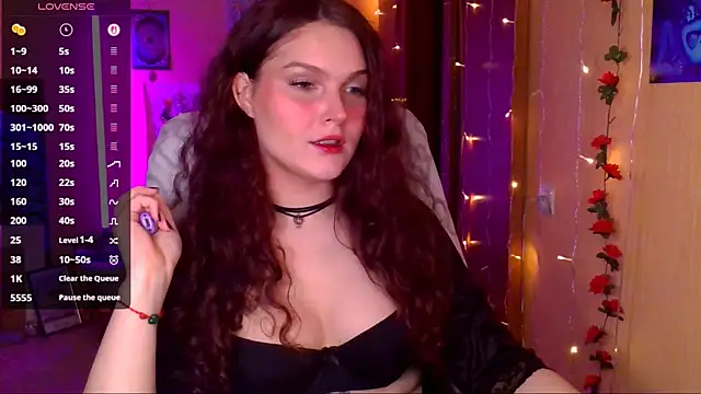 Jenna Sativa online show from April 19, 2026, 2:05 pm