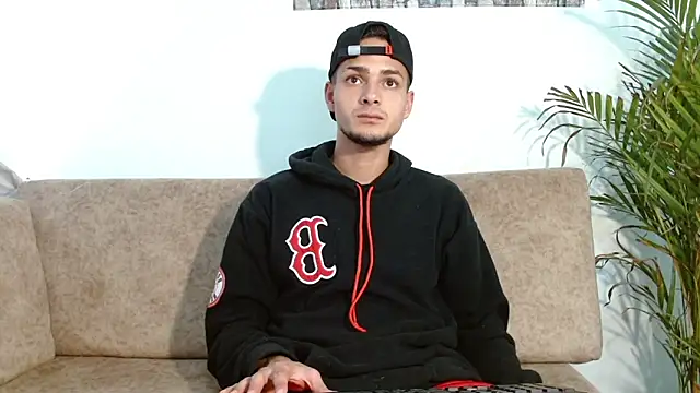 Jeffstyle18 online show from October 23, 2025, 7:56 pm