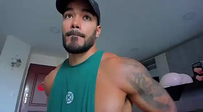 Alexander Martines online show from January 6, 2025, 10:05 pm