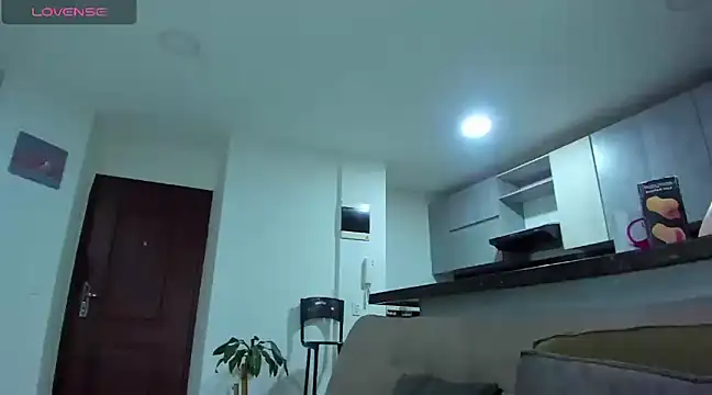 Alexander Martines online show from February 19, 2025, 12:25 am