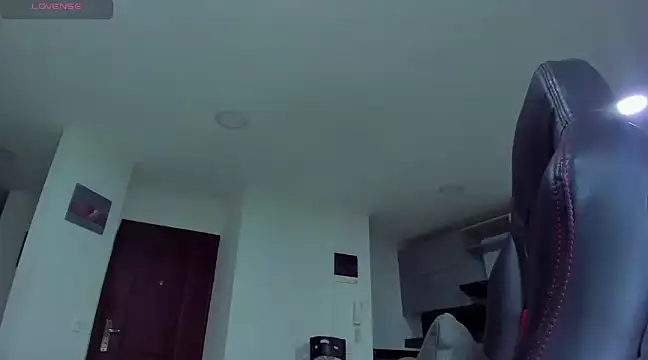 Alexander Martines online show from March 18, 2025, 11:53 pm