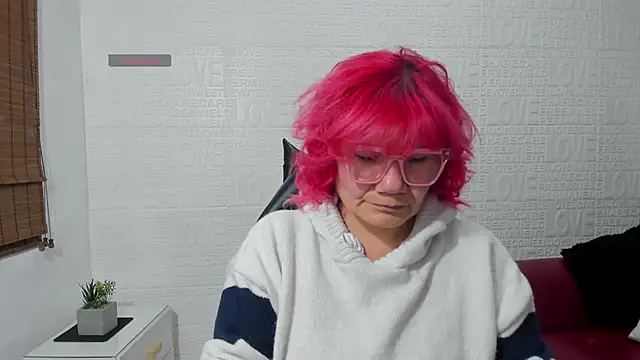 Salomeediaz  online show from February 20, 2025, 9:09 pm