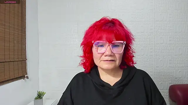 Salomeediaz  online show from March 4, 2025, 8:05 pm