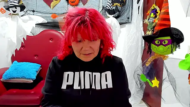 Salomeediaz  online show from October 11, 2025, 9:02 pm