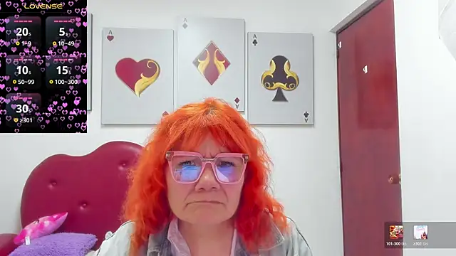 Salomeediaz  online show from April 20, 2026, 9:16 pm