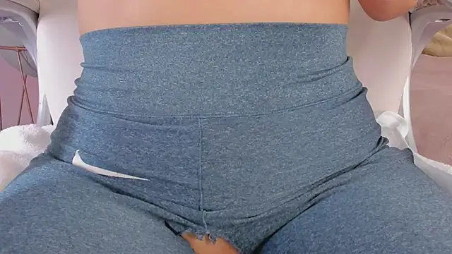 Mariapettit online show from April 22, 2026, 12:28 pm