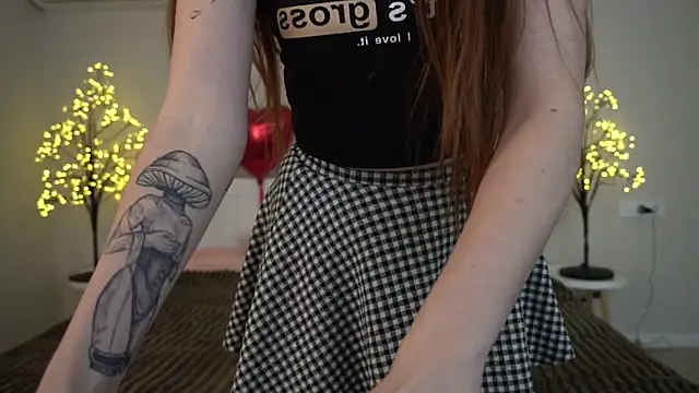 Snapshot of PamelaXX_ chatting on February 17, 2025, 3:25 am PamelaXX online show from February 17, 2025, 3:25 am