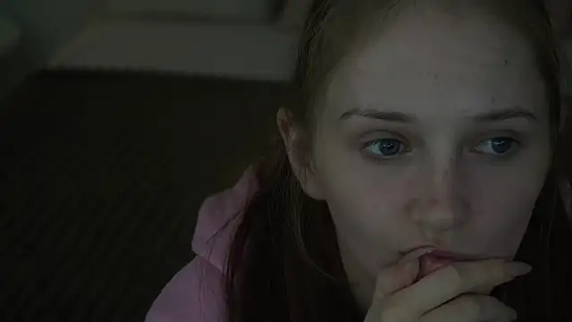 Snapshot of PamelaXX_ chatting on October 15, 2025, 6:19 pm PamelaXX online show from October 15, 2025, 6:19 pm