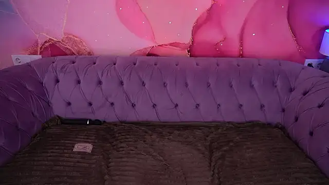 Snapshot of PamelaXX_ chatting on February 3, 2026, 9:20 pm PamelaXX online show from February 3, 2026, 9:20 pm