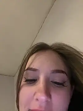 Snapshot of PamelaXX_ chatting on February 25, 2026, 4:00 am PamelaXX online show from February 25, 2026, 4:00 am