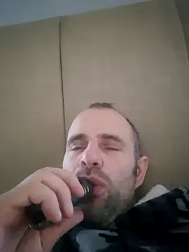 Snapshot of Dorset8360 chatting on December 21, 2024, 1:32 pm Dorset8360 online show from December 21, 2024, 1:32 pm