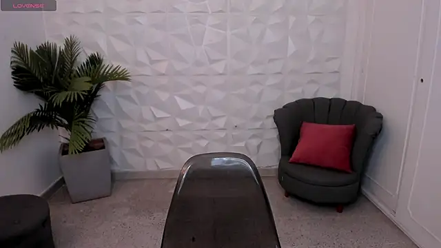 SaraaMills online show from January 13, 2025, 7:31 pm