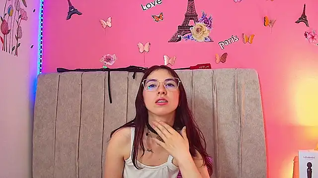 mildre303av online show from March 15, 2025, 5:59 pm