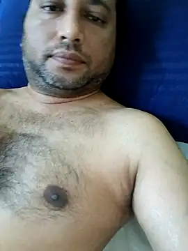 dilshanlove online show from October 19, 2025, 4:07 pm