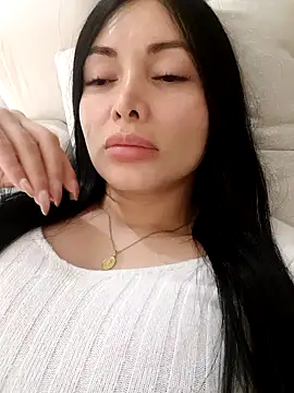 Snapshot of _monicab chatting on March 15, 2025, 2:46 am monicab online show from March 15, 2025, 2:46 am