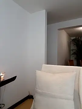 Snapshot of _monicab chatting on September 8, 2025, 11:48 pm monicab online show from September 8, 2025, 11:48 pm