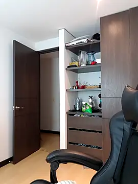 Snapshot of _monicab chatting on November 19, 2025, 12:43 am monicab online show from November 19, 2025, 12:43 am