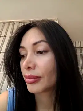 Snapshot of _monicab chatting on June 17, 2026, 2:03 am monicab online show from June 17, 2026, 2:03 am