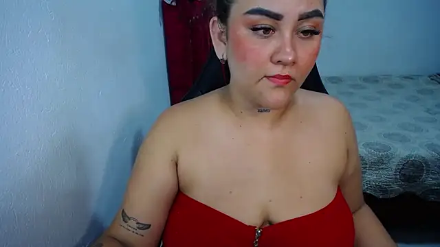 loly bigbooty4u online show from March 7, 2026, 4:31 am