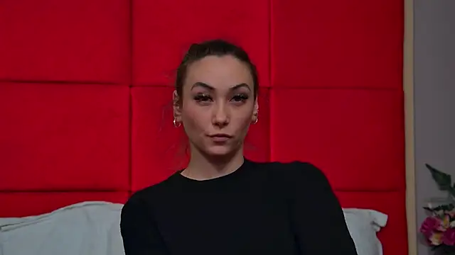 AliceMunro online show from March 22, 2025, 8:37 pm