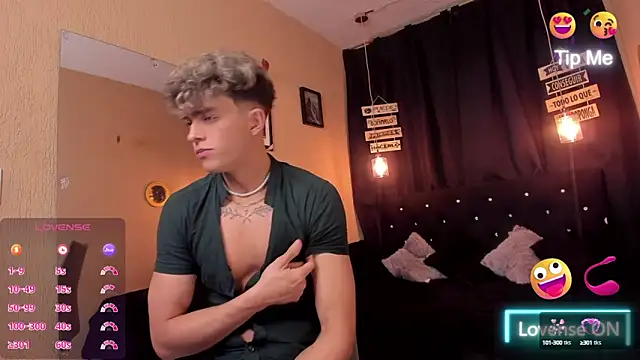 ANDRIUS 24 online show from March 17, 2025, 10:49 pm