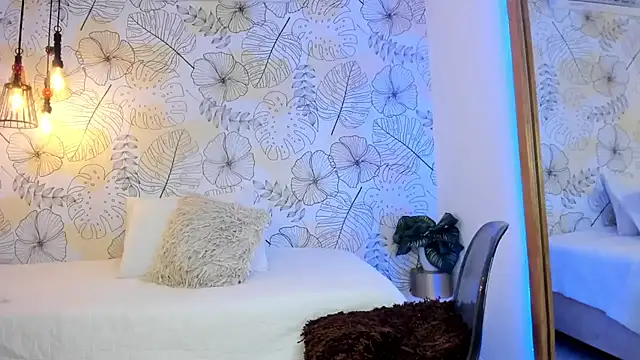 DanielaRuizz online show from January 8, 2025, 7:34 am